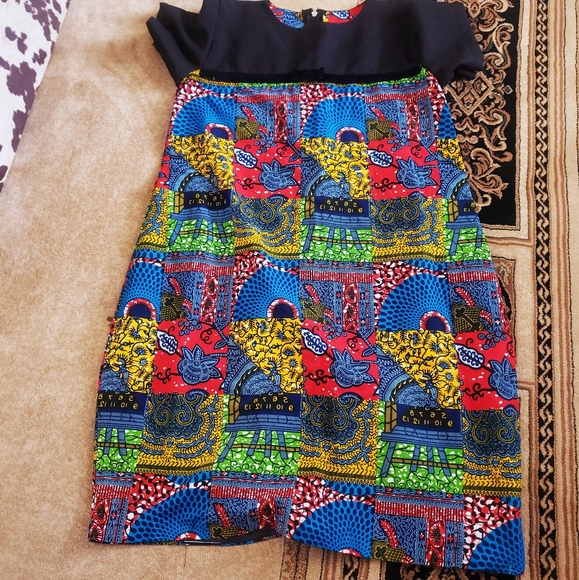 *SOLD* Ankara dress with pockets - Picture 3 of 4